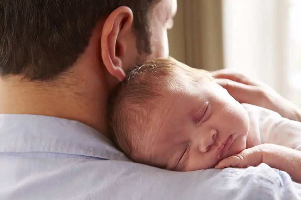 Tipy pro nastávající a nové tatínky 4 - Sanatorium Helios CZ tatínek s dítětem
