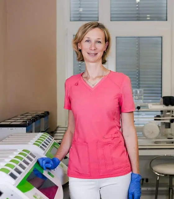 Mgr. Kateřina Cahová, Ph.D. Mgr. Kateřina Cahová, Ph.D.